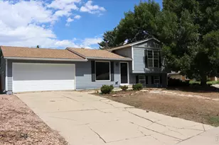 400 Goldeneye Dr, Fort Collins, CO 80526 - Photo 1