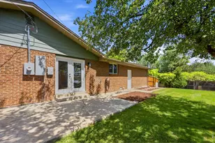 2126 S Yarrow St, Lakewood, CO 80227 - Photo 37