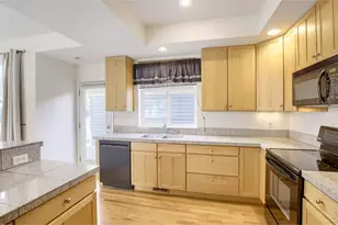 305 Riverview Ct, Longmont, CO 80501 - Photo 11