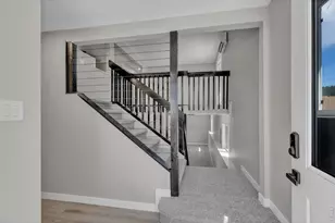 1226 Hunter Ct, Longmont, CO 80501 - Photo 3