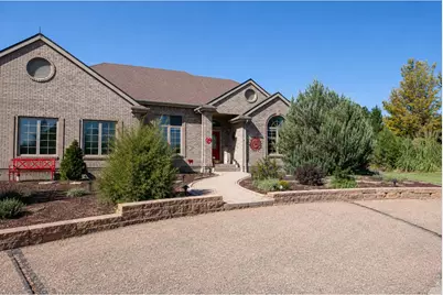 114 Hillside Dr, Sterling, CO 80751 - Photo 3