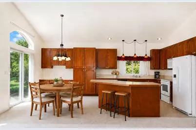 925 Deerhurst Cir, Fort Collins, CO 80525 - Photo 7