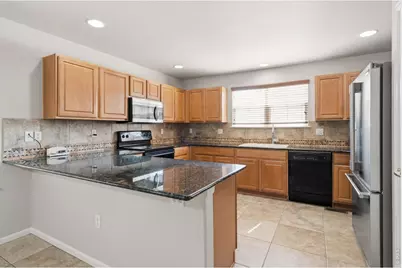 183 Montezuma St, Brighton, CO 80601 - Photo 11