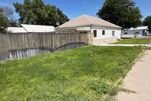 307 16th St, Burlington, CO 80807 - Photo 35