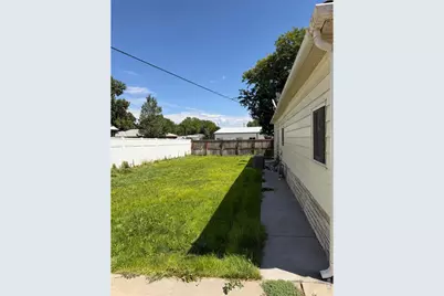 307 16th St, Burlington, CO 80807 - Photo 31
