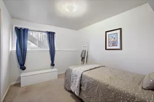 942 Reynolds Farm Ln, Longmont, CO 80503 - Photo 23