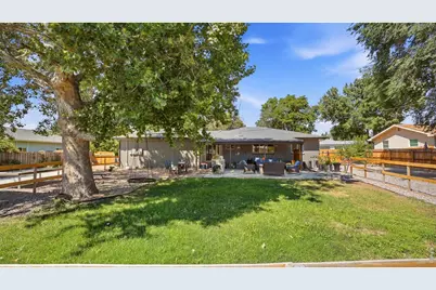 2620 50th Ave, Greeley, CO 80634 - Photo 9
