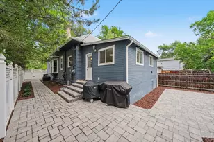 330 Collyer St, Longmont, CO 80501 - Photo 43