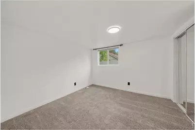 330 Collyer St, Longmont, CO 80501 - Photo 35