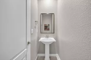 980 Sandstone Cir, Erie, CO 80516 - Photo 13