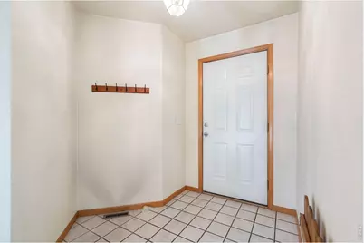 2022 35th Ave Ct, Greeley, CO 80634 - Photo 3