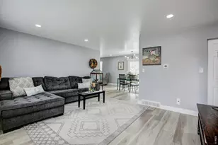 926 White Elm Dr, Loveland, CO 80538 - Photo 3