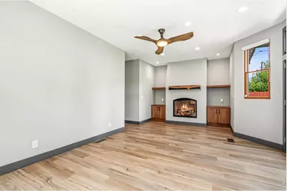 1329 E 7th St, Loveland, CO 80537 - Photo 21