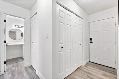 50 E Highline Cir #102, Centennial, CO 80122 - Photo 3