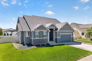 1334 Sage Dr, Eaton, CO 80615 - Photo 1