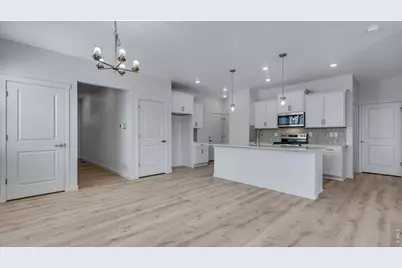 848 Trumpet Ln, Windsor, CO 80550 - Photo 3