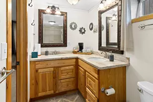 1047 Tranquil Ln, Estes Park, CO 80517 - Photo 27