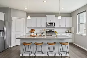 814 Vixen Dr, Fort Collins, CO 80524 - Photo 3