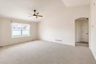 7505 Little Fox Ln, Wellington, CO 80549 - Photo 5