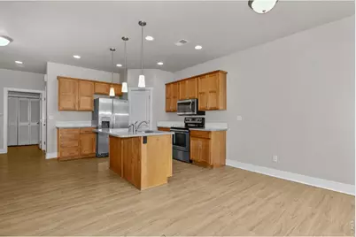 3333 Apple Blossom Ln #4, Greeley, CO 80634 - Photo 5