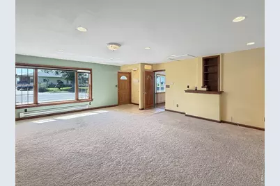 654 W Strohm St, Haxtun, CO 80731 - Photo 3