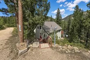 745 Hickory Dr, Lyons, CO 80540 - Photo 1