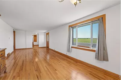101 2nd St, Dacono, CO 80514 - Photo 5
