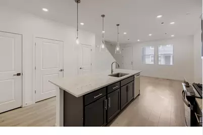 2835 Bear Springs Cir, Longmont, CO 80503 - Photo 33