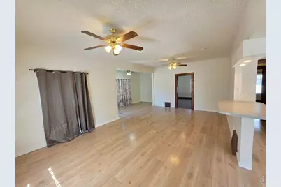 709 S 2nd Ave, Sterling, CO 80751 - Photo 7