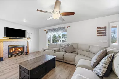 1737 69th Ave, Greeley, CO 80634 - Photo 7