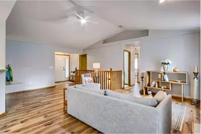 922 N 7th St, Johnstown, CO 80534 - Photo 5