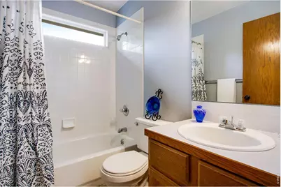 922 N 7th St, Johnstown, CO 80534 - Photo 25