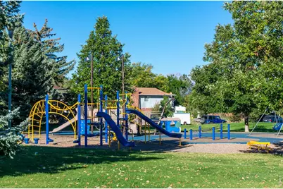 2515 Danbury Dr, Longmont, CO 80503 - Photo 27