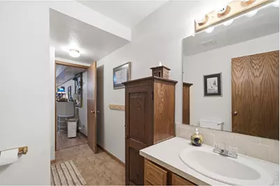 4601 N Sunshine Ct, Loveland, CO 80537 - Photo 25