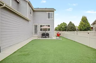 1424 Bluemoon Dr, Longmont, CO 80504 - Photo 35