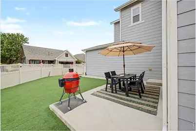 1424 Bluemoon Dr, Longmont, CO 80504 - Photo 33