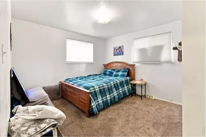 6860 W 32nd Pl, Wheat Ridge, CO 80033 - Photo 13