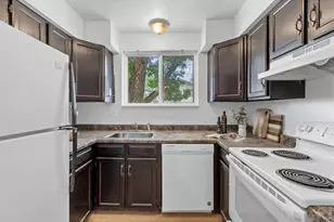 1812 Lincoln Dr, Longmont, CO 80501 - Photo 9