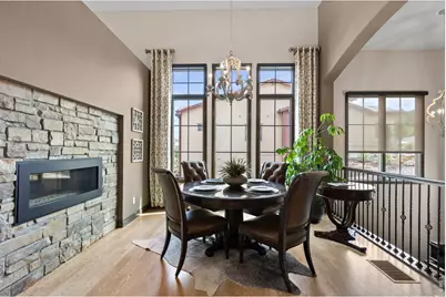 8122 Raphael Ln, Littleton, CO 80125 - Photo 7