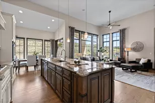 8122 Raphael Ln, Littleton, CO 80125 - Photo 15