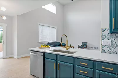 1470 New Mexico St, Loveland, CO 80538 - Photo 11