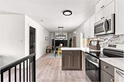 812 E Swallow Rd, Fort Collins, CO 80525 - Photo 15