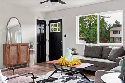 812 E Swallow Rd, Fort Collins, CO 80525 - Photo 5