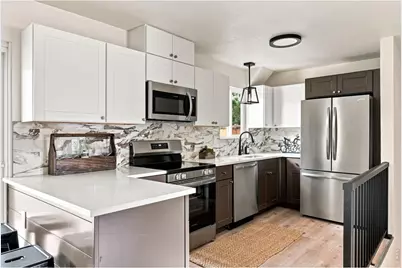 812 E Swallow Rd, Fort Collins, CO 80525 - Photo 9