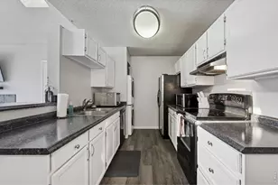 10233 W 80th Dr, Arvada, CO 80005 - Photo 7