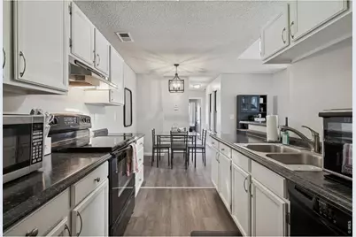 10233 W 80th Dr ##B, Arvada, CO 80005 - Photo 9
