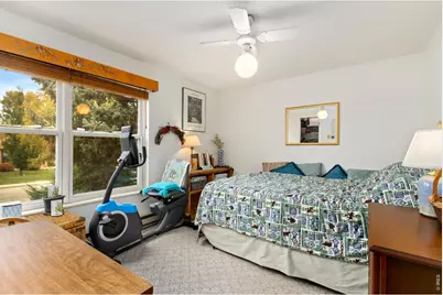 204 E 50th St, Loveland, CO 80538 - Photo 11