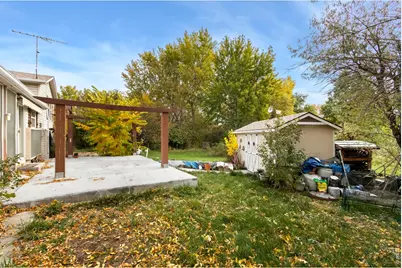 204 E 50th St, Loveland, CO 80538 - Photo 17
