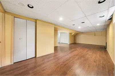 2209 Arron Dr, Loveland, CO 80537 - Photo 17