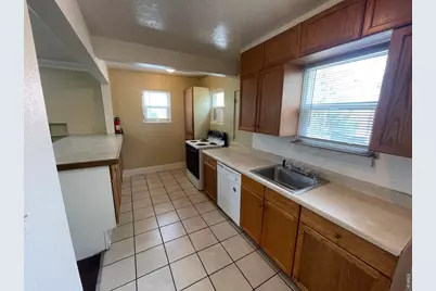 1017 16th St, Greeley, CO 80631 - Photo 11